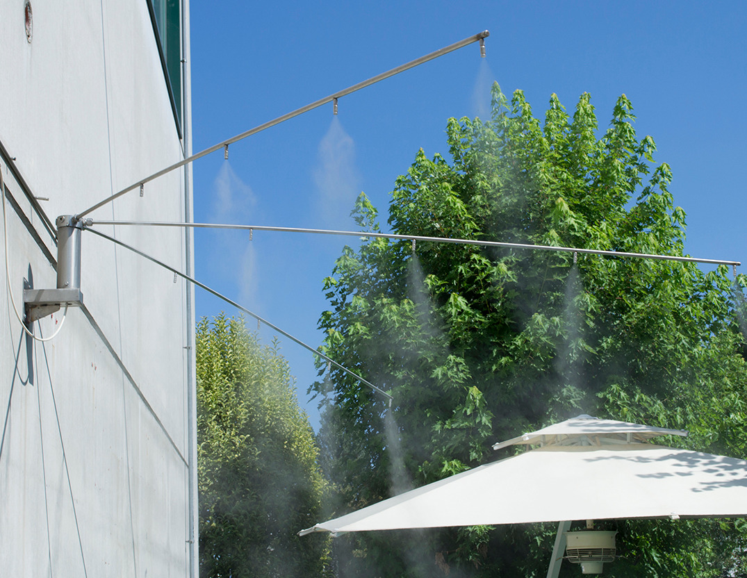 Parasol mural de brumisation 3 branches